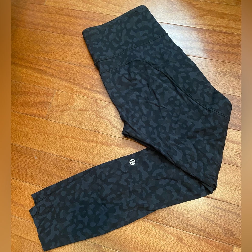 Lululemon leopard leggings